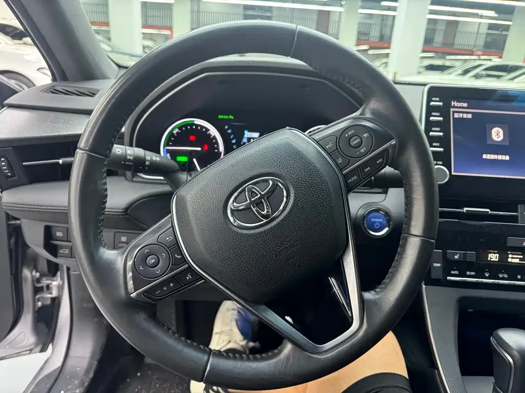 Toyota Avalon 2022