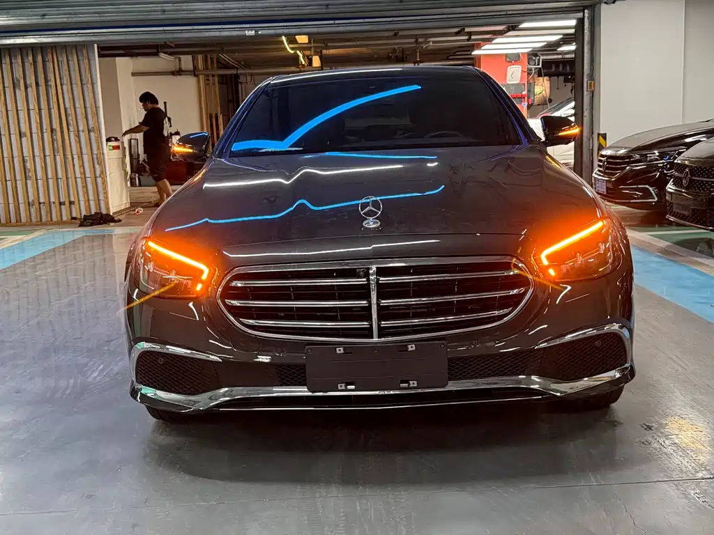 Mercedes-Benz E-Class 2021