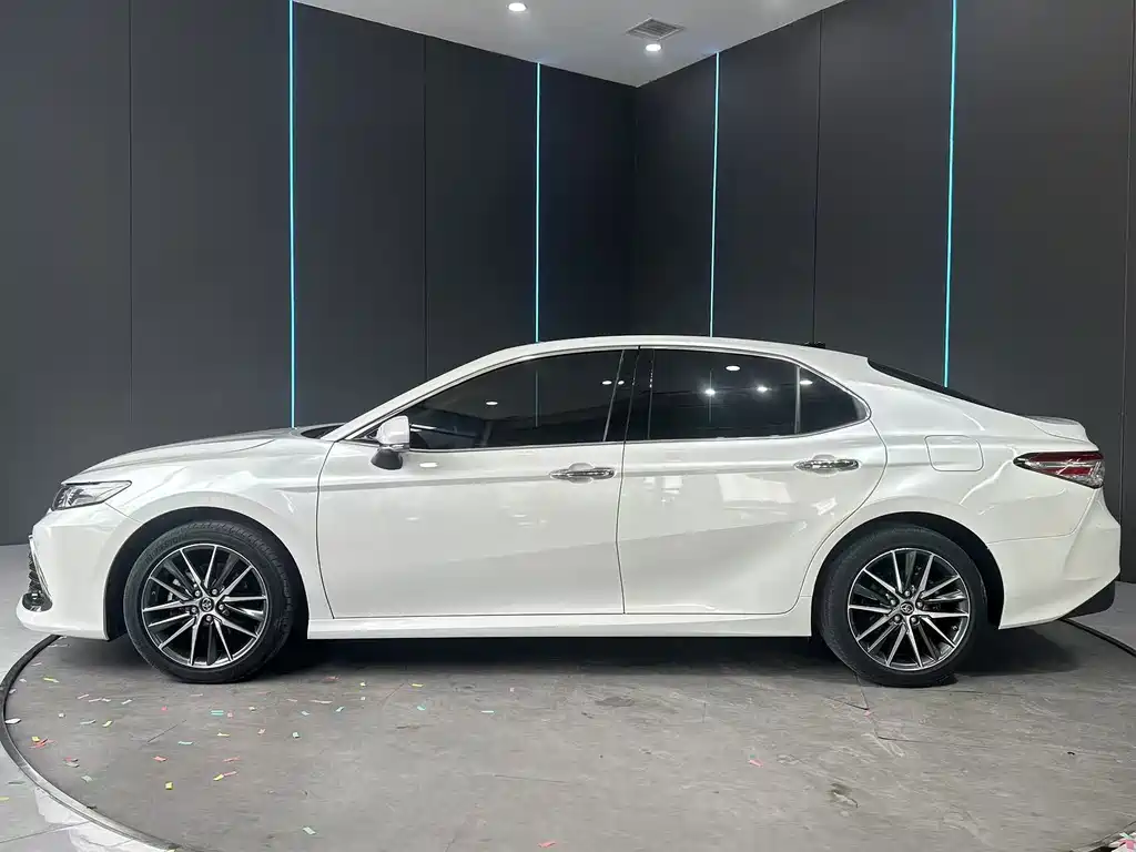 Toyota Camry 2022