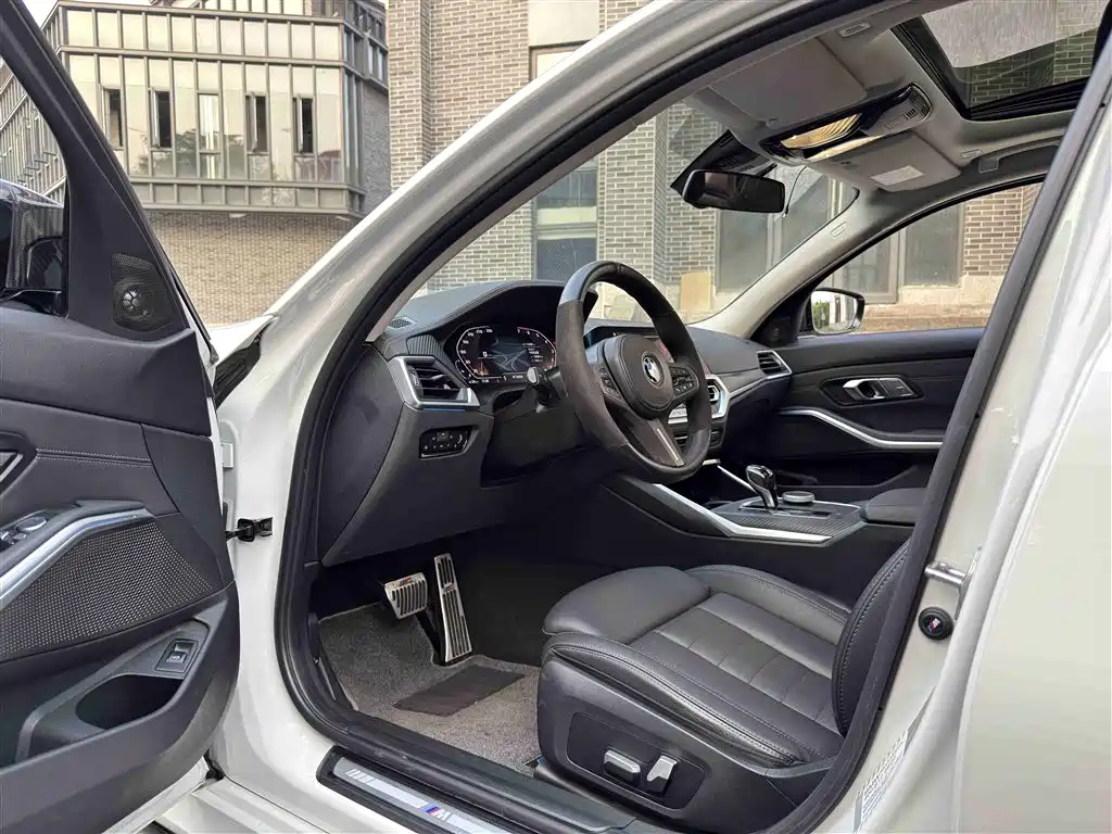 BMW 3 Series 2020
