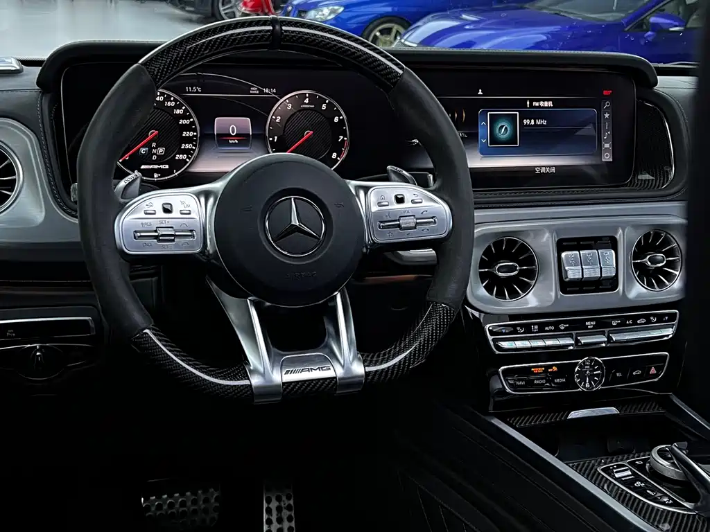 Mercedes-Benz G-Class AMG 2020 — фото 13