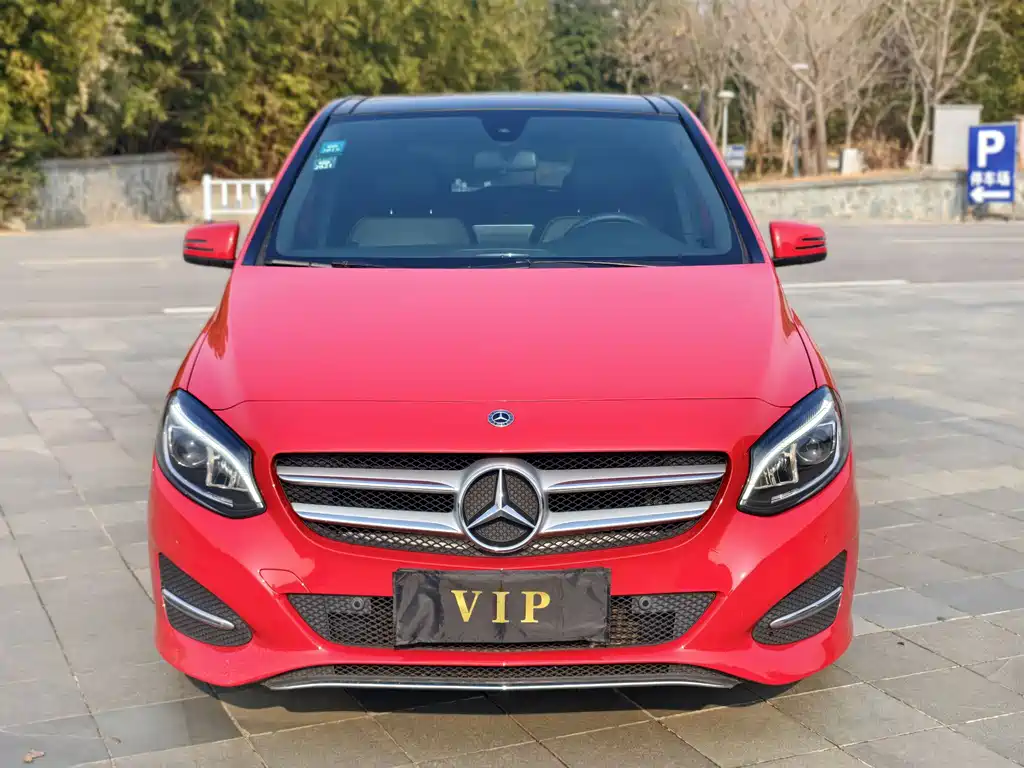 Mercedes-Benz B-Class 2017 — фото 2