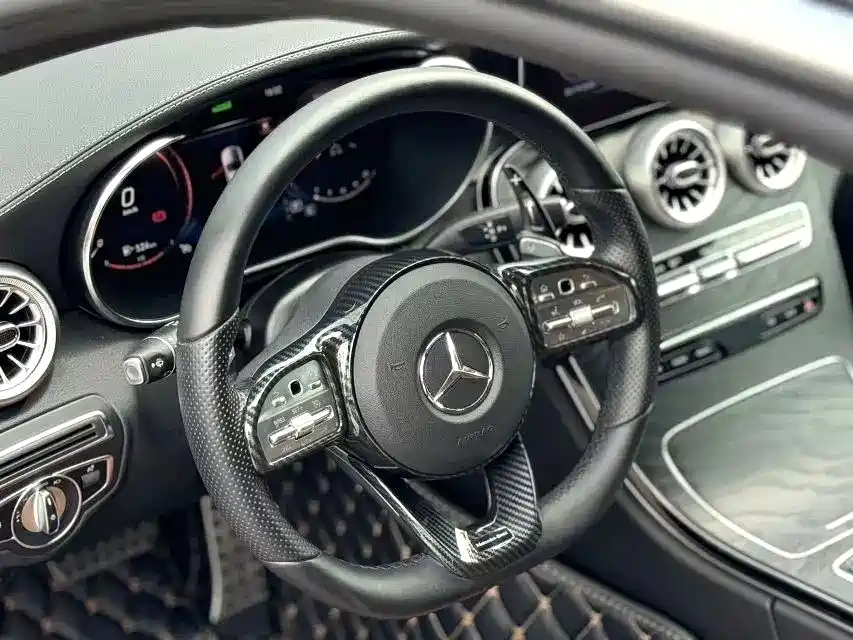 Mercedes-Benz C-Class 2021 — фото 4