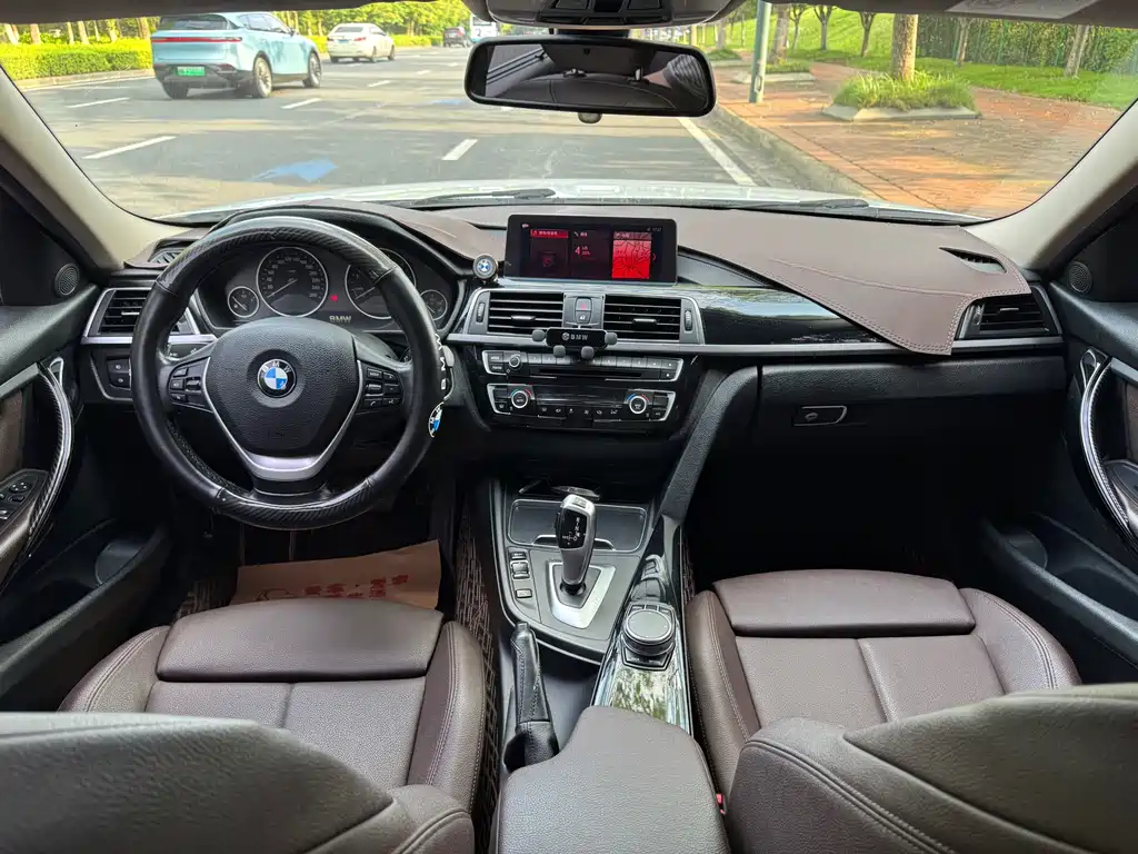 BMW 3 Series 2019