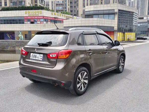 Mitsubishi Jinxuan ASX 2016