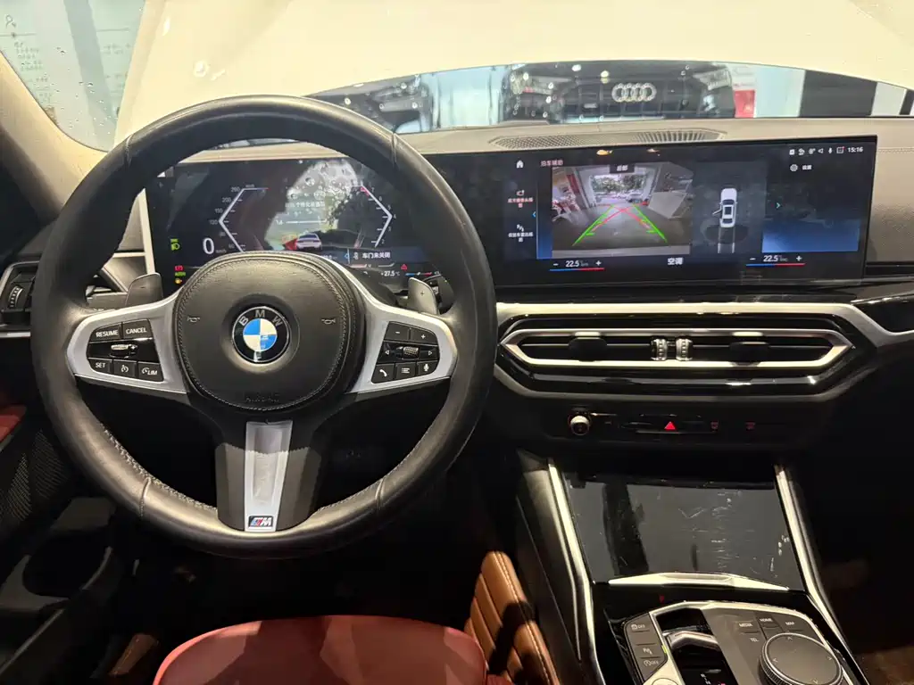 BMW 3 Series 2023 — фото 13