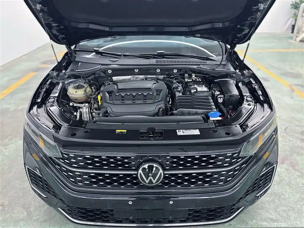 Volkswagen Passat 2023 — фото 22