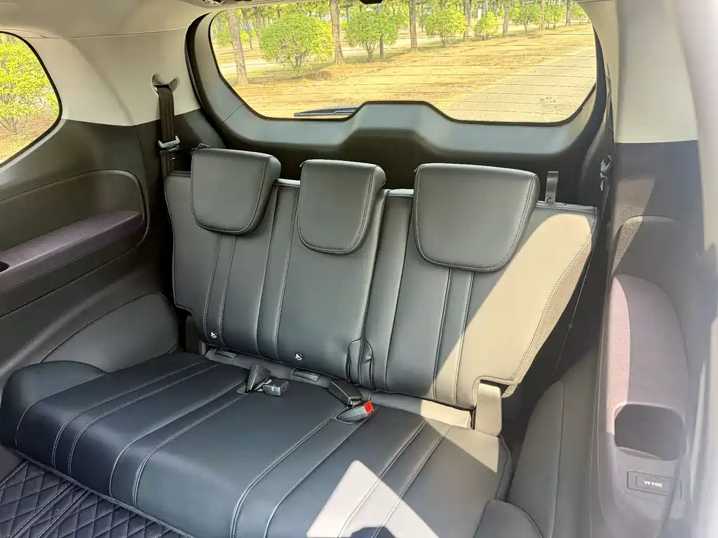 GAC Motor Trumpchi M6 2025 — фото 13