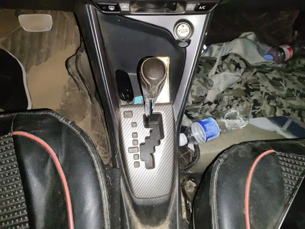 Toyota Yaris L 2015