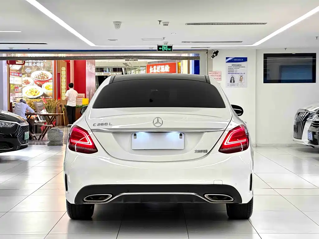 Mercedes-Benz C-Class 2020 — фото 6