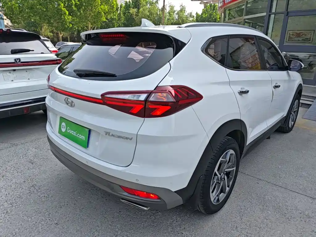 Hyundai Tucson 2019 — фото 7
