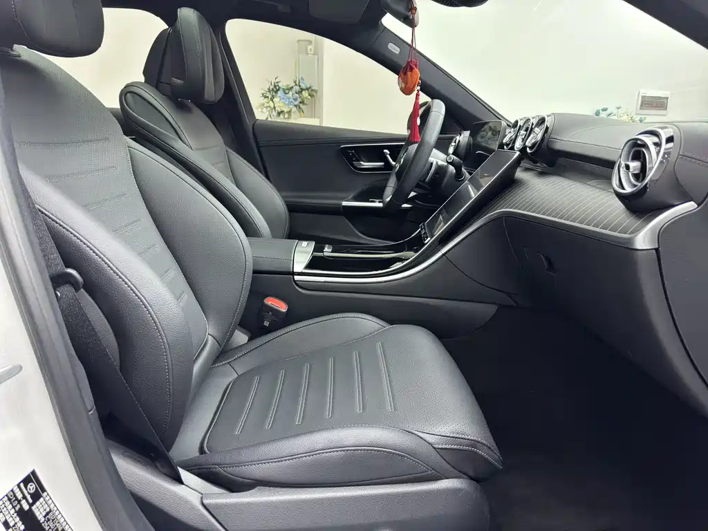 Mercedes-Benz C-Class 2022 — фото 13