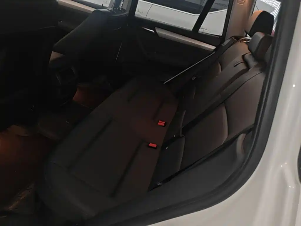 BMW X3 2017 — фото 17