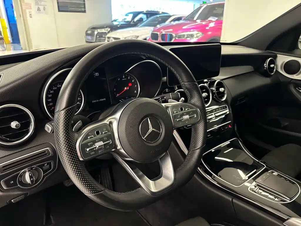 Mercedes-Benz C-Class 2019 — фото 12