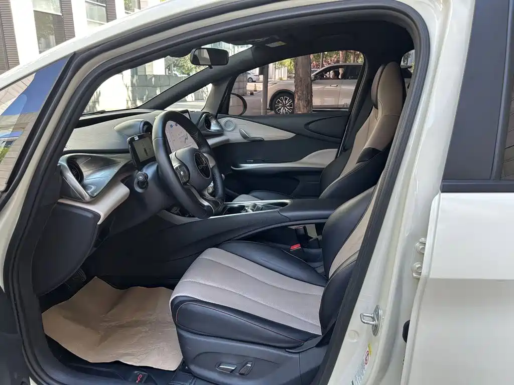 BYD Dolphin 2023 — фото 13