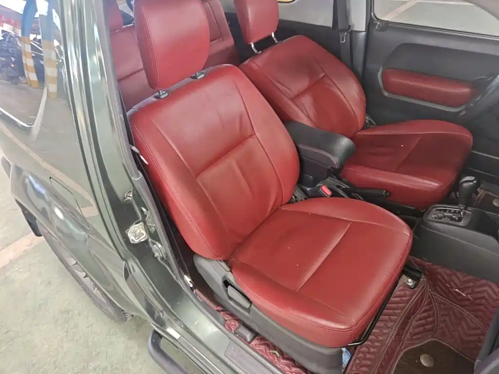 Suzuki Jimny 2015 — фото 25