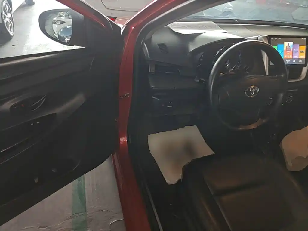 Toyota Yaris L 2019 — фото 16