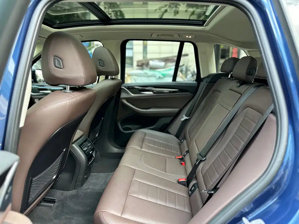 BMW X3 2018 — фото 16