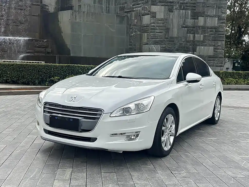 Peugeot 508 2014 — фото 1