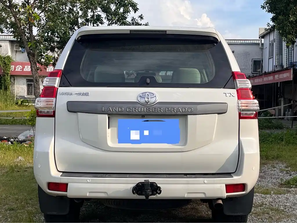 Toyota Prado 2015