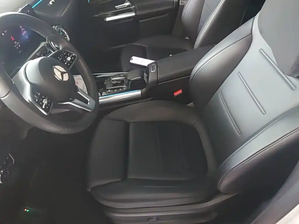 Mercedes-Benz GLA 2022 — фото 11