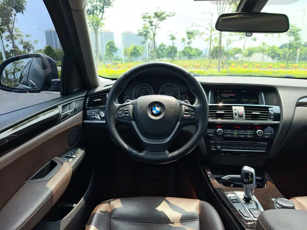 BMW X4 2016 — фото 18