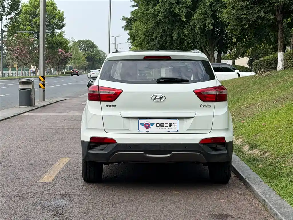 Hyundai ix25 2016