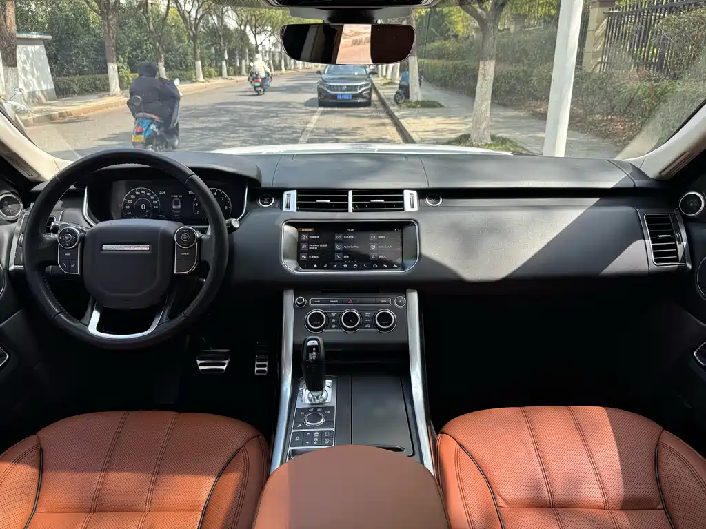 Land Rover Sport 2017 — фото 14