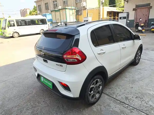 Geely Vision X1 2019