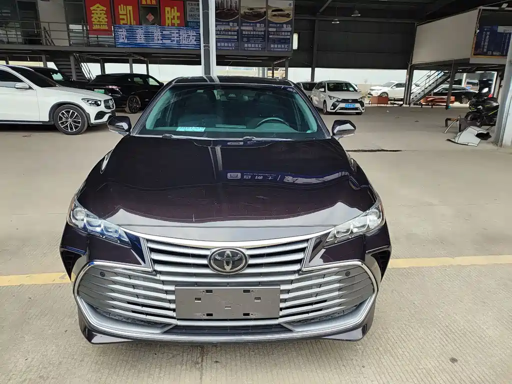 Toyota Avalon 2020 — фото 2