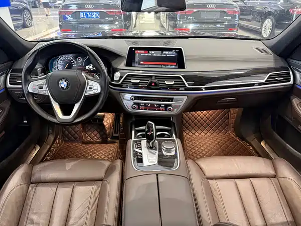 BMW 7 Series 2017