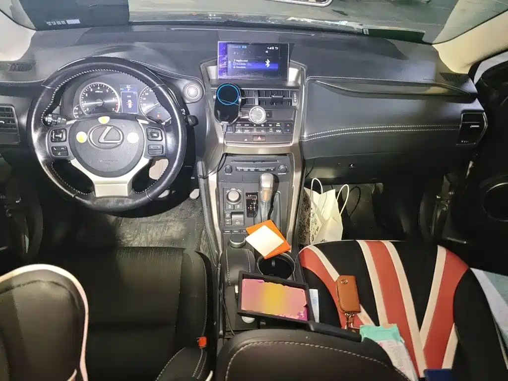 Lexus NX 2015