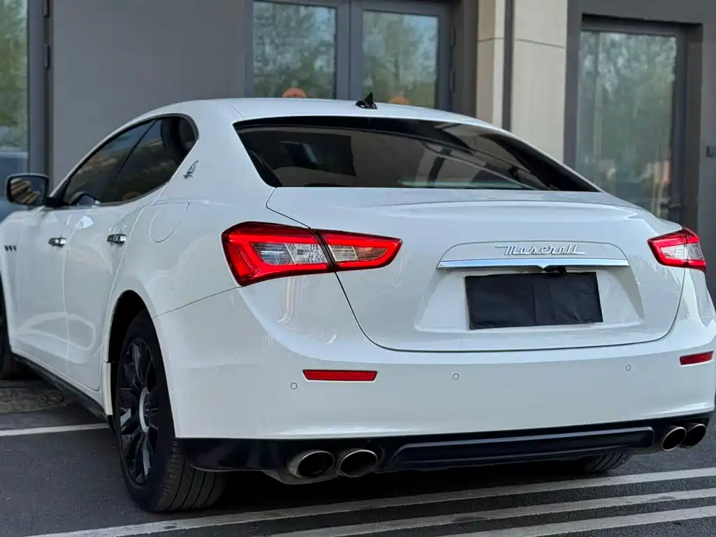 Maserati Ghibli 2014 — фото 7