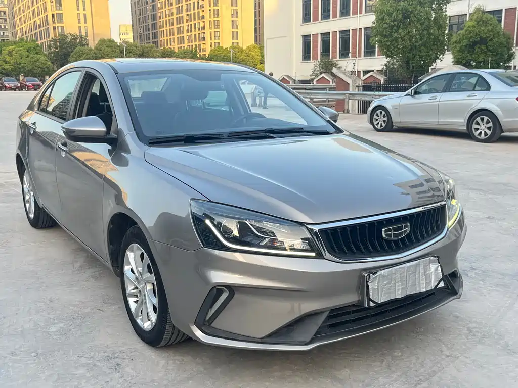 Geely Emgrand 2021 — фото 3