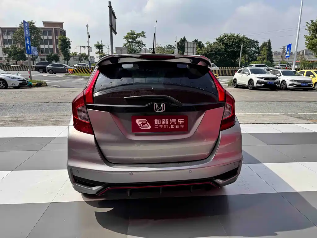 Honda Fit 2019 — фото 6