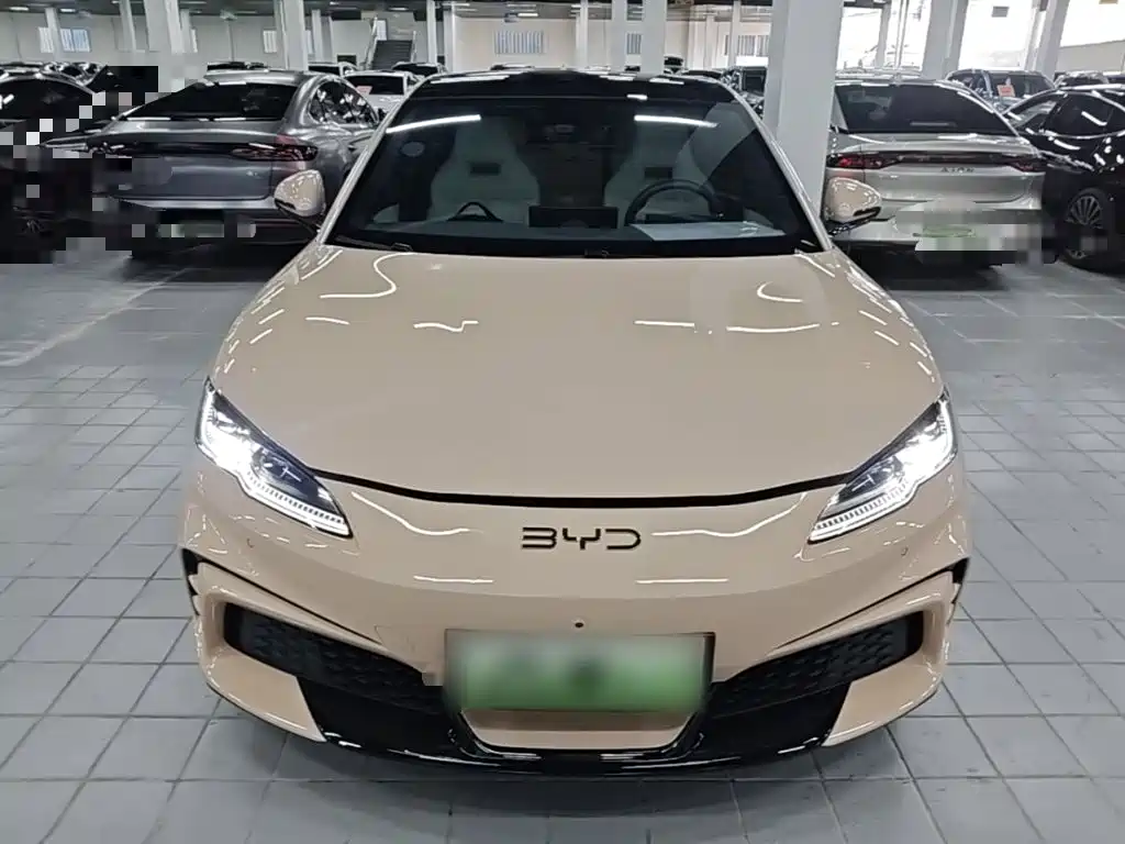 BYD Seal 06GT 2025 — фото 3