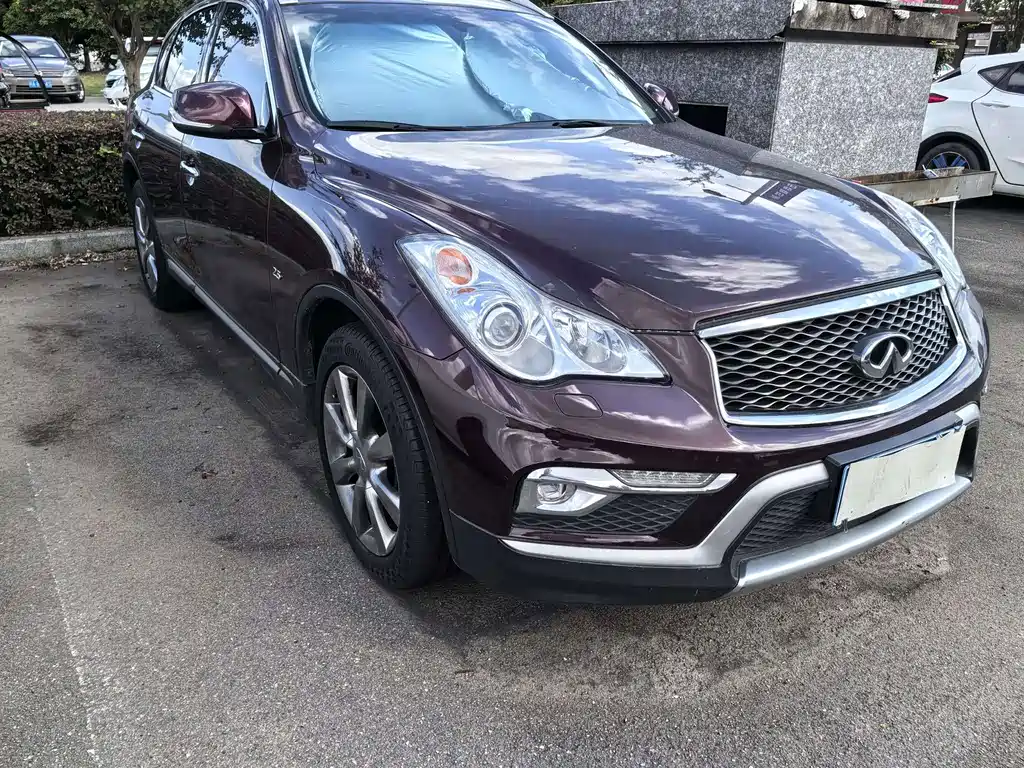 Infiniti QX50 2015 — фото 3