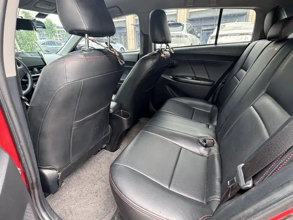 Toyota Yaris L 2019 — фото 23