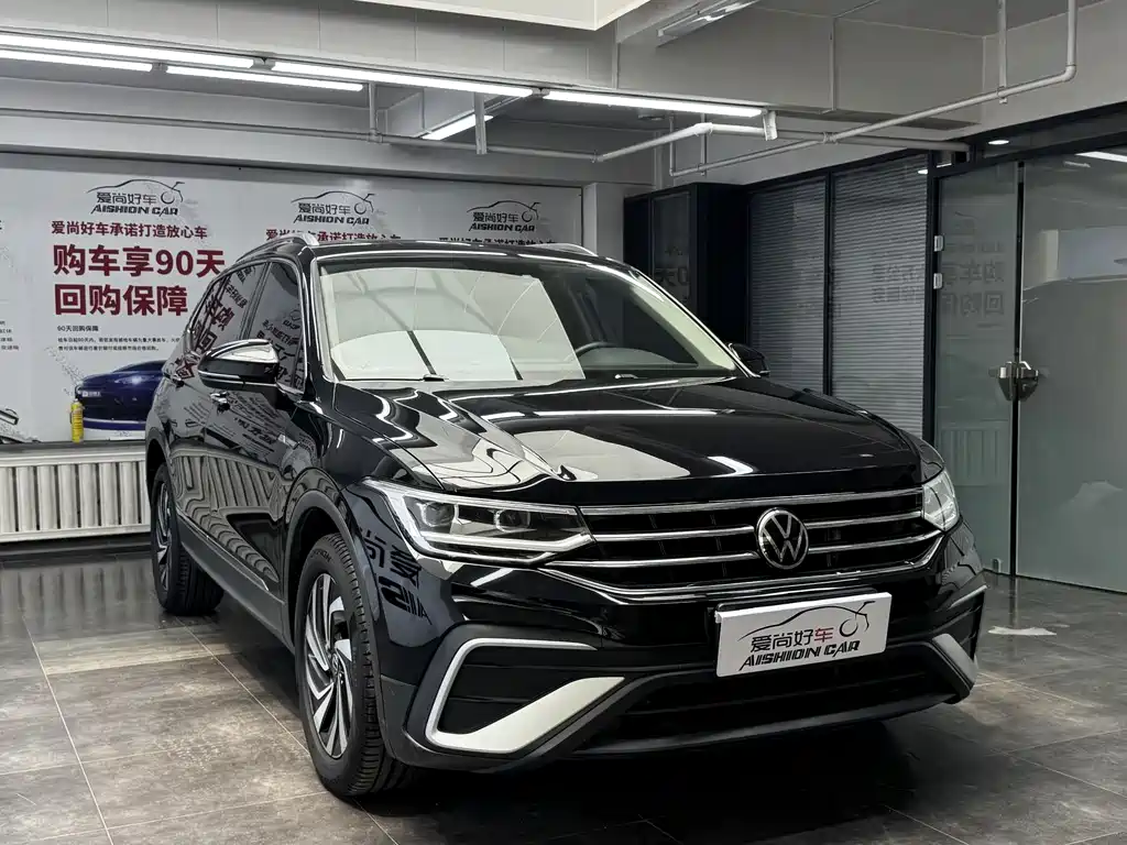 Volkswagen Tiguan L 2022 — фото 3