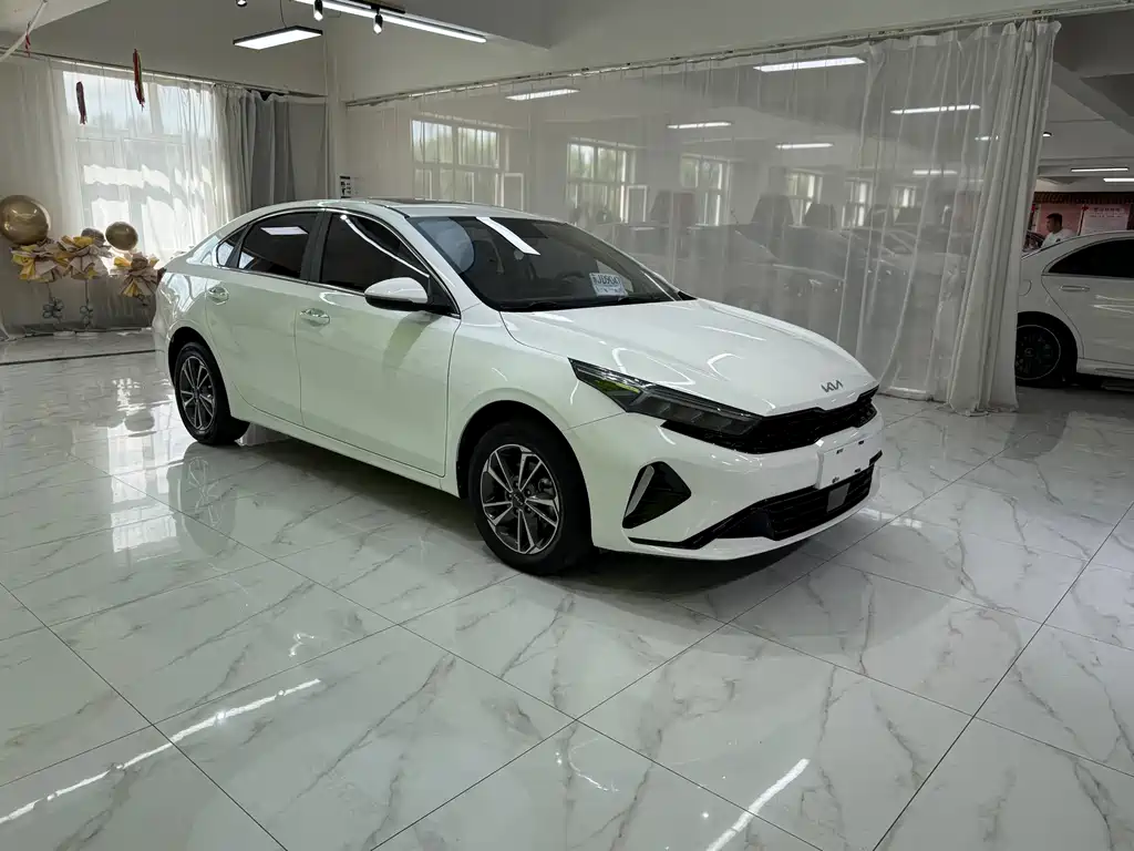 Kia K3 2023