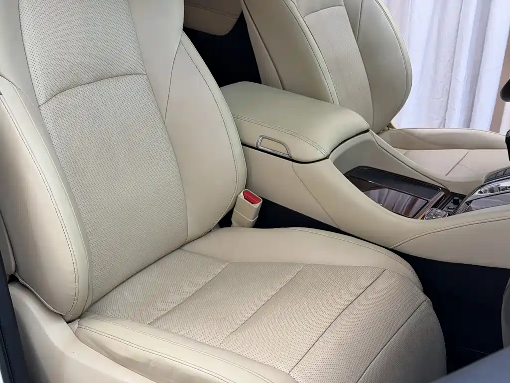 Toyota Alphard 2018 — фото 19