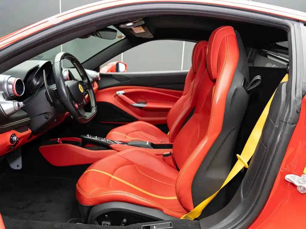 Ferrari F8 2023 — фото 10