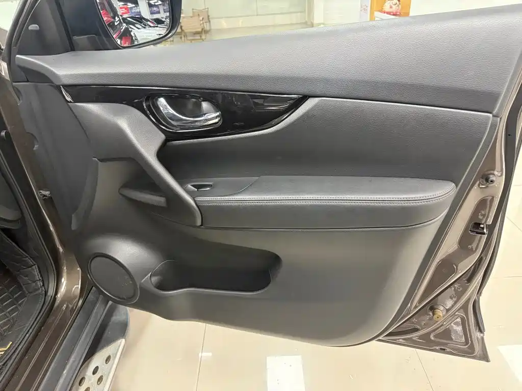 Nissan X-Trail 2020 — фото 16