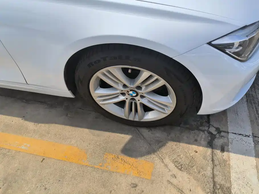 BMW 3 Series 2016