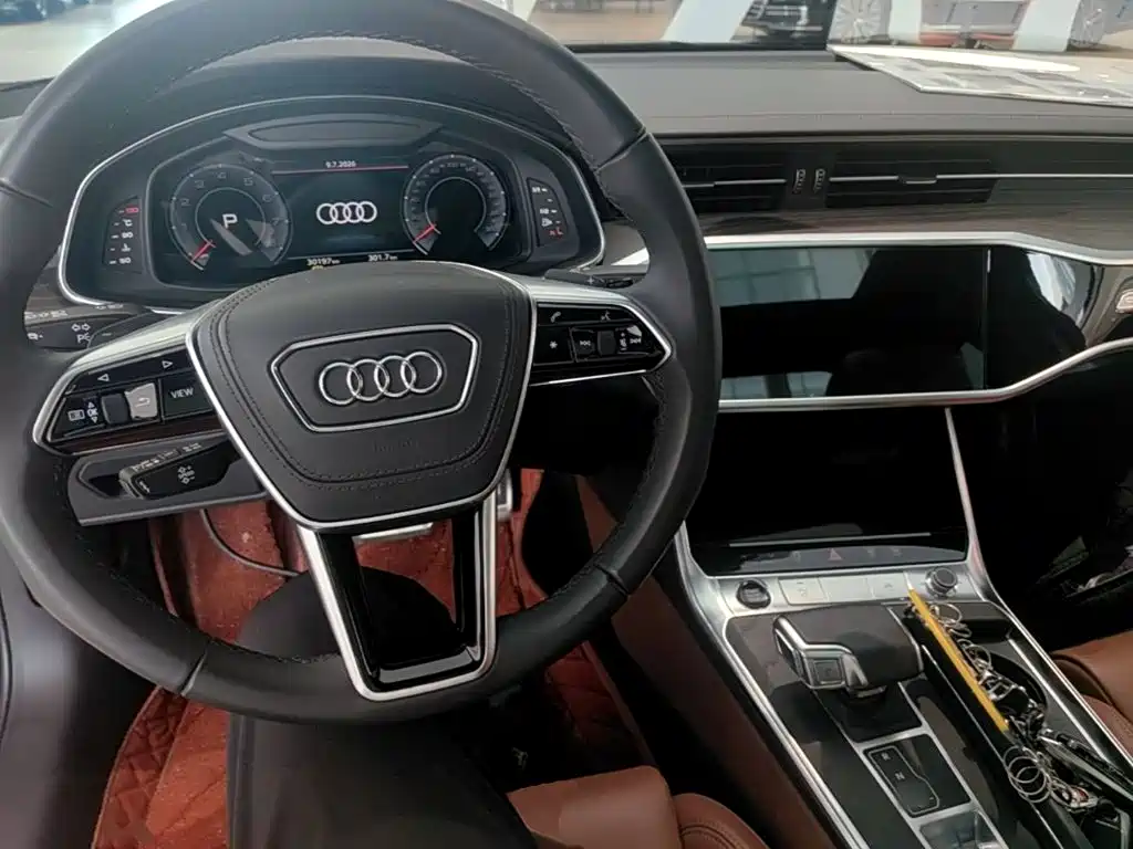 Audi A6L 2025 — фото 10