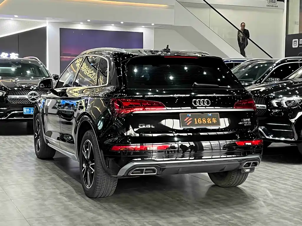 Audi Q5L 2023 — фото 5