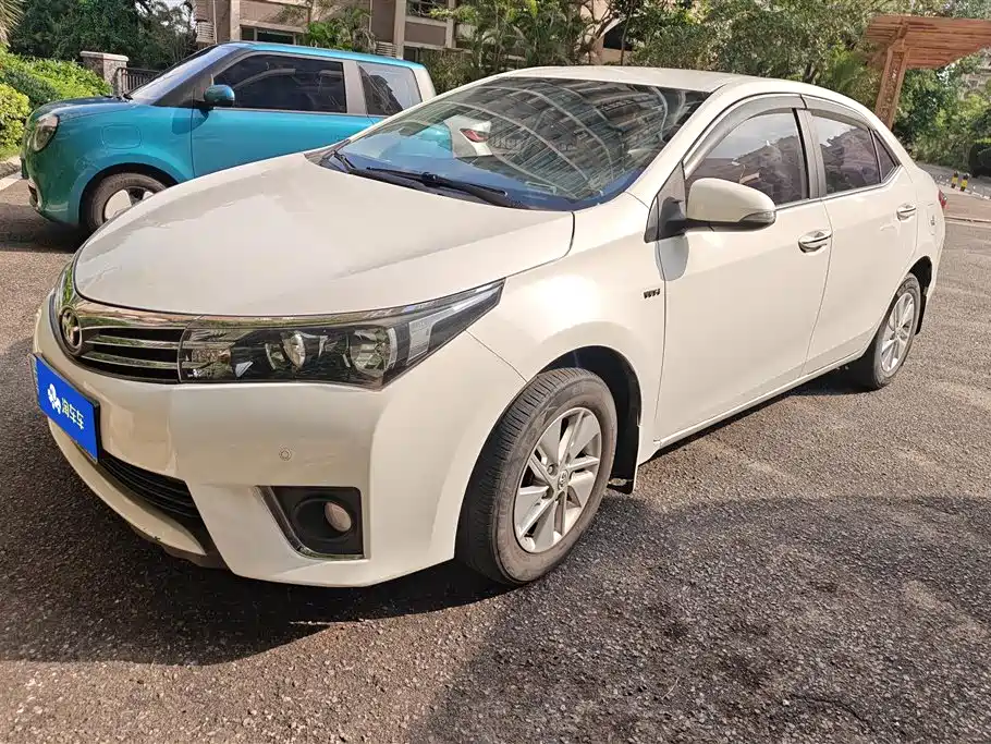Toyota Corolla 2019 — фото 1