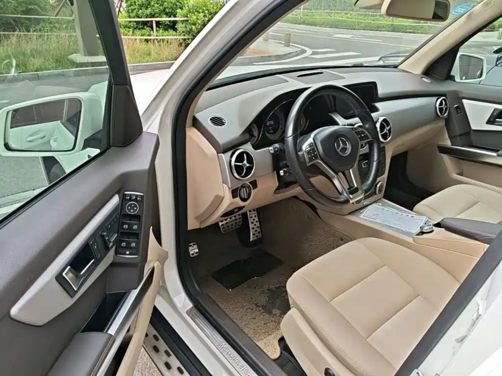 Mercedes-Benz GLK-Class 2015 — фото 16