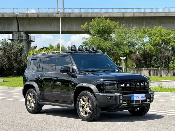 Jetour Traveller 2023