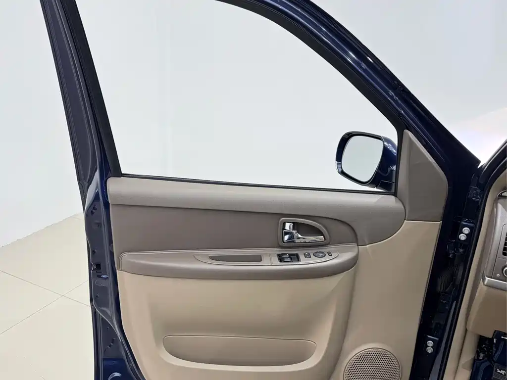 Buick GL8 2015 — фото 7